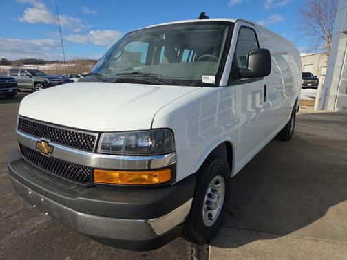 2025 Chevrolet Express 3500 RWD 3500 Extended Wheelbase WT