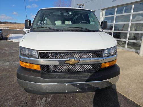 2025 Chevrolet Express 3500 RWD 3500 Extended Wheelbase WT