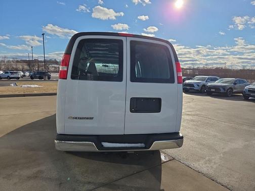 2025 Chevrolet Express 3500 RWD 3500 Extended Wheelbase WT