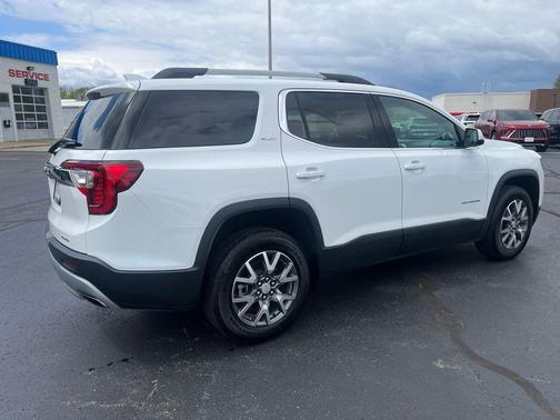 Summit White 2023 GMC Acadia AWD SLT