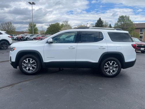 Summit White 2023 GMC Acadia AWD SLT