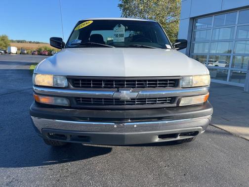2000 Chevrolet Silverado 2500 LS Extended Cab