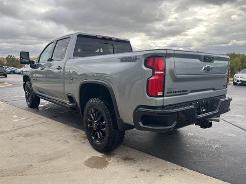 2025 Chevrolet Silverado 2500 LTZ