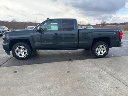 2017 Chevrolet Silverado 1500 2LT