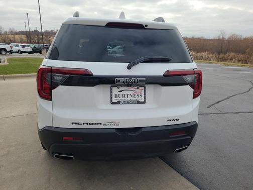 2023 GMC Acadia AWD SLE