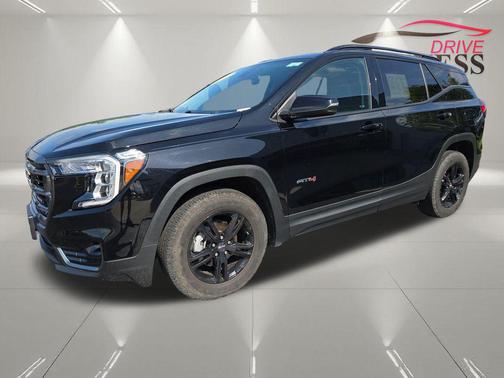 Ebony Twilight Metallic 2023 GMC Terrain AWD AT4