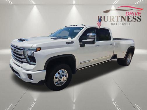 Pearl 2024 Chevrolet Silverado 3500 High Country