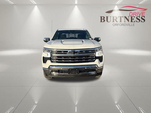 Summit White 2026 Chevrolet Silverado 1500 LTZ