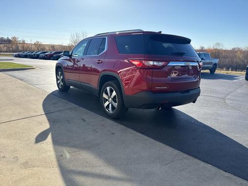 2018 Chevrolet Traverse LT Leather