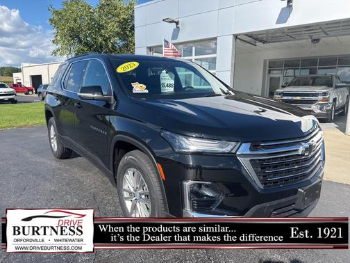 2023 Chevrolet Traverse LT Cloth