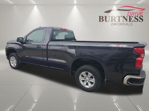 Dark Ash Metallic 2024 Chevrolet Silverado 1500 WT