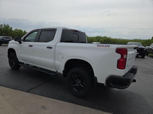 Summit White 2024 Chevrolet Silverado 1500 LT Trail Boss