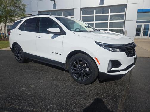 Summit White 2024 Chevrolet Equinox AWD RS