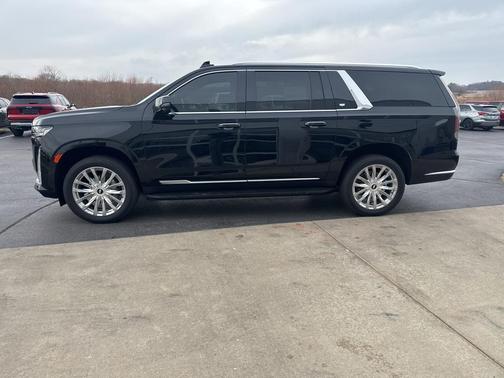 2023 Cadillac Escalade ESV Premium Luxury