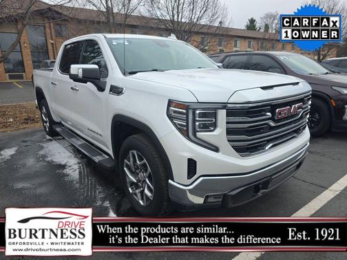 White Frost Tricoat 2023 GMC Sierra 1500 SLT