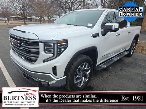White Frost Tricoat 2023 GMC Sierra 1500 SLT