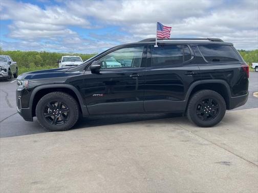 2022 GMC Acadia AWD AT4