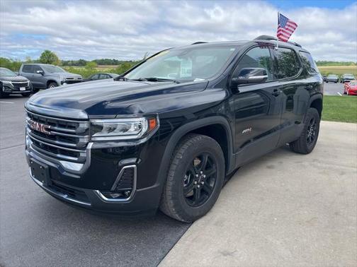 2022 GMC Acadia AWD AT4