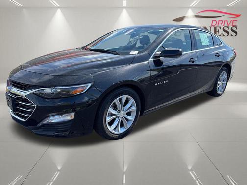 Mosaic Black Metallic 2025 Chevrolet Malibu FWD 1LT