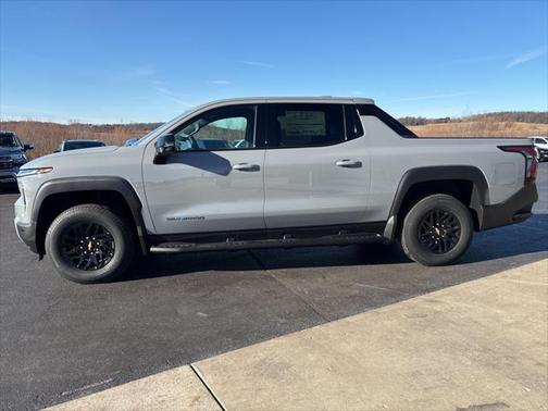2025 Chevrolet Silverado EV LT
