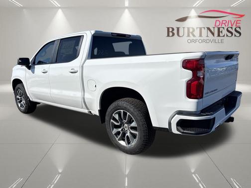 Summit White 2026 Chevrolet Silverado 1500 RST