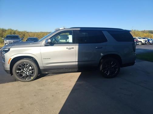 2026 Chevrolet Tahoe 4WD RST