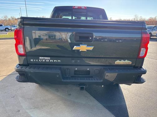 2018 Chevrolet Silverado 1500 High Country