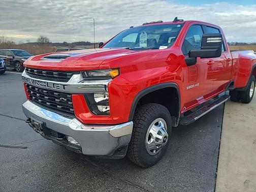 2023 Chevrolet Silverado 3500 LT