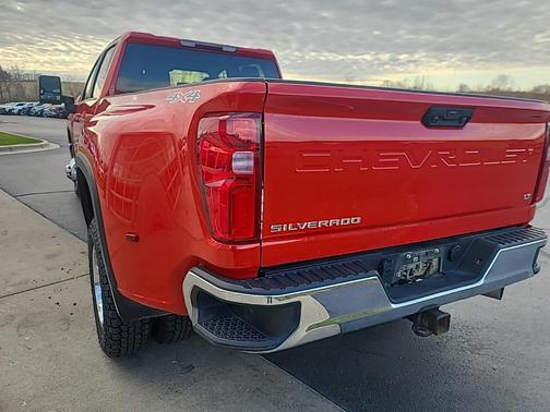 2023 Chevrolet Silverado 3500 LT