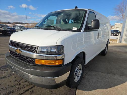 2025 Chevrolet Express 3500 RWD 3500 Regular Wheelbase WT