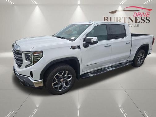 Summit White 2022 GMC Sierra 1500 SLT