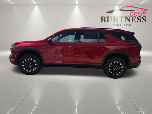 Radiant Red Tintcoat 2026 Chevrolet Traverse AWD Z71