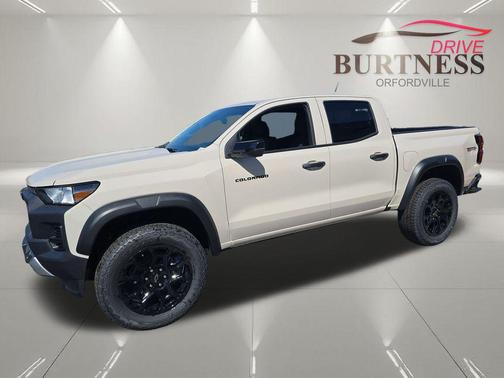 White Sands 2026 Chevrolet Colorado Trail Boss
