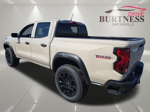 White Sands 2026 Chevrolet Colorado Trail Boss