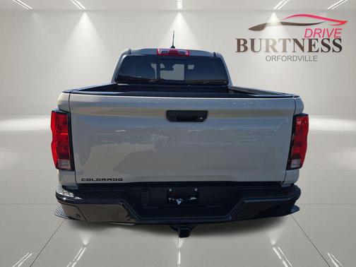 White Sands 2026 Chevrolet Colorado Trail Boss