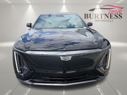 Stellar Black Metallic 2024 Cadillac LYRIQ Sport