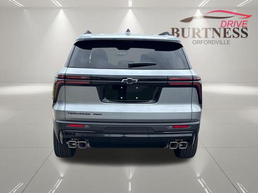 Sterling Gray Metallic 2026 Chevrolet Traverse LT
