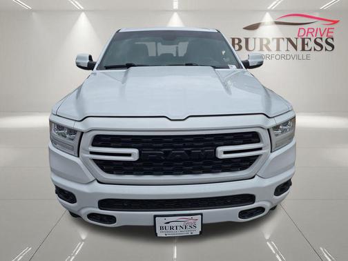 Bright White Clearcoat 2022 RAM 1500 Big Horn/Lone Star