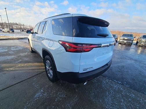 2024 Chevrolet Traverse LT Cloth