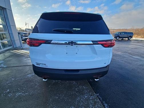 2024 Chevrolet Traverse LT Cloth