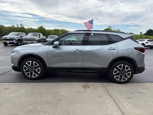 Sterling Gray Metallic 2025 Chevrolet Blazer RS