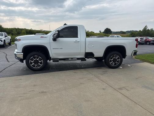 2025 Chevrolet Silverado 2500 LT