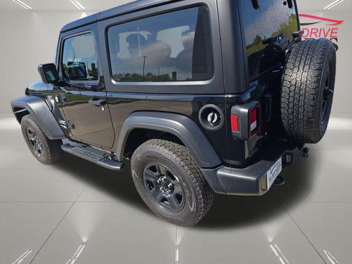 Black Clearcoat 2021 Jeep Wrangler Sport
