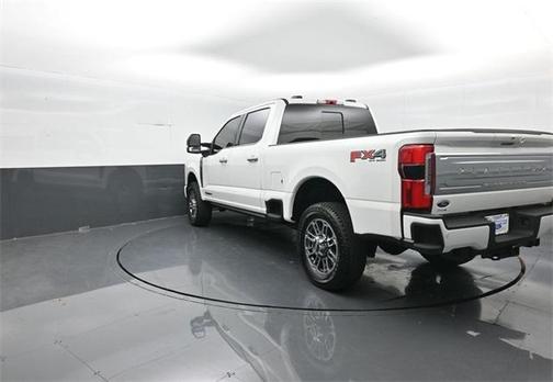 2025 Ford F-250 Platinum