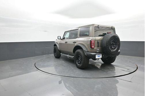 Gray 2026 Ford Bronco Badlands