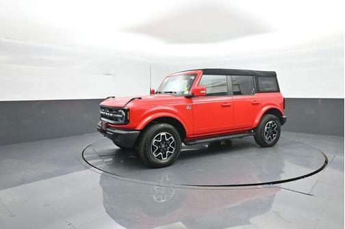 Race Red 2024 Ford Bronco Outer Banks