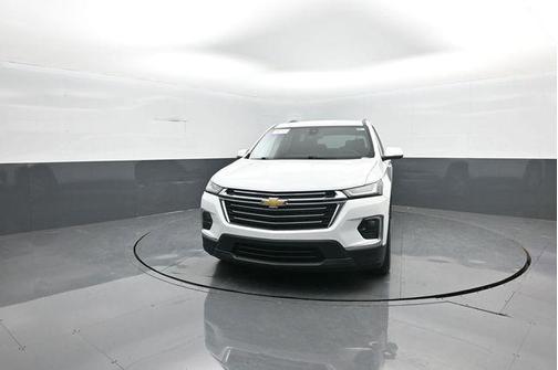 Summit White 2023 Chevrolet Traverse LT Leather