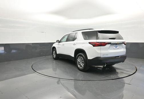 Summit White 2023 Chevrolet Traverse LT Leather