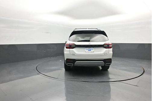 Platinum White 2024 Honda Pilot Elite