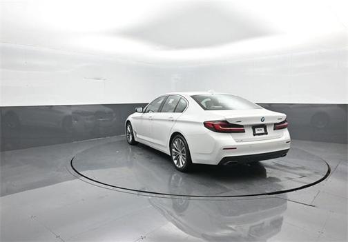 2023 BMW 530 i xDrive